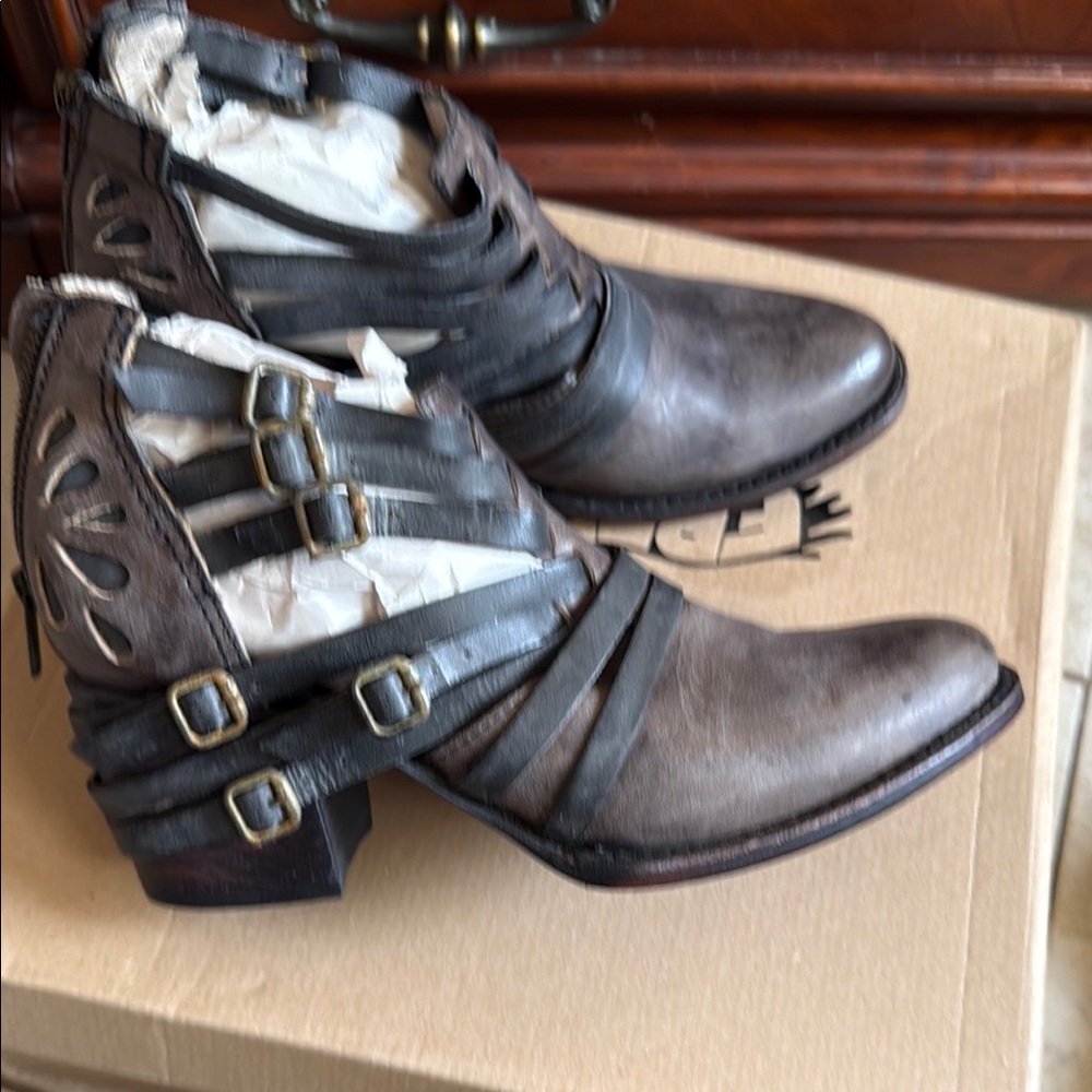 Freebird Gray Ankle Boots with Buckle Detail